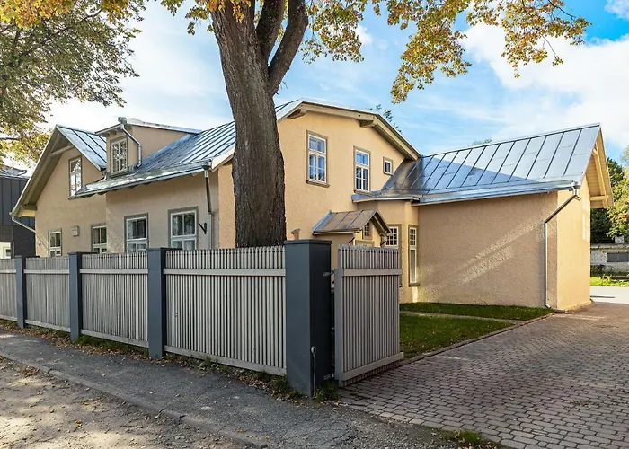 Tonisson Apartments